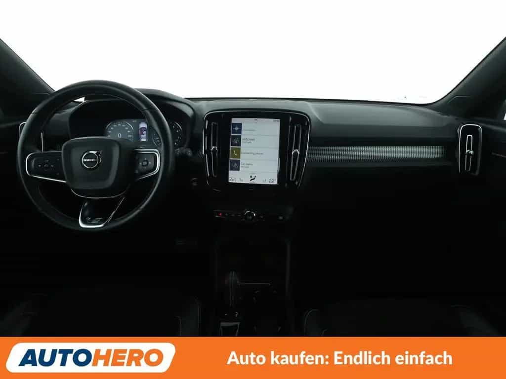 Volvo XC40 2.0 T4 R-Design AWD Aut.*NAVI*TEMPO*CAM*PDC 07/2018-photo-11