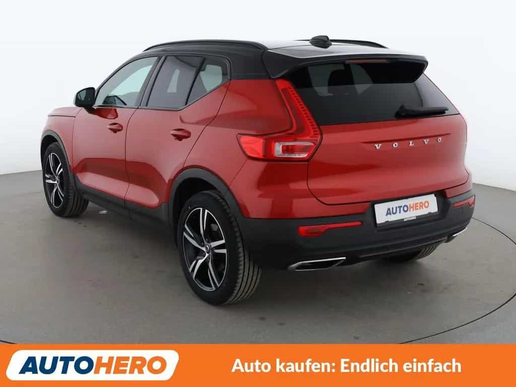 Volvo XC40 2.0 T4 R-Design AWD Aut.*NAVI*TEMPO*CAM*PDC 07/2018-photo-3