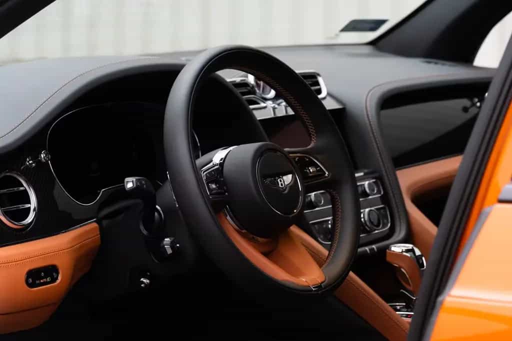 Bentley Bentayga S 4WD MASSAGE.MATRIX.ACC.AHK NEUZUSTAND 12/2024-photo-13