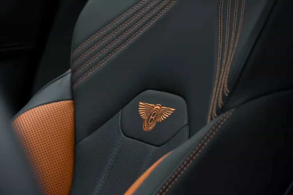 Bentley Bentayga S 4WD MASSAGE.MATRIX.ACC.AHK NEUZUSTAND 12/2024-photo-24