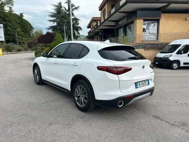 Alfa Romeo Stelvio 2.2 Turbodiesel 180 CV AT8 RW 01/2018-photo-14
