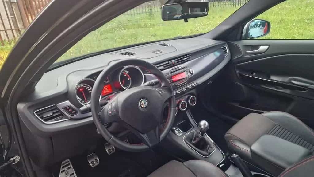 Alfa Romeo Giulietta 1.6 JTDm-2 105 CV Distincti 08/2011-photo-7