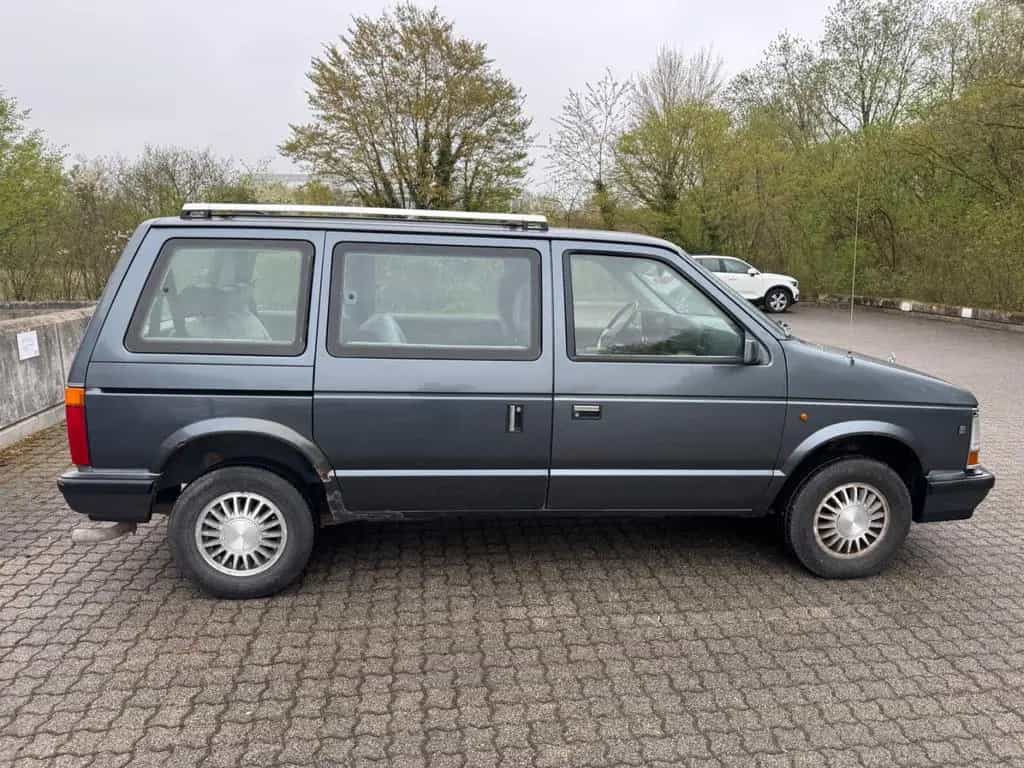 Chrysler Voyager 3.0 SE V6 Automatik/Klima 01/1989-photo-6