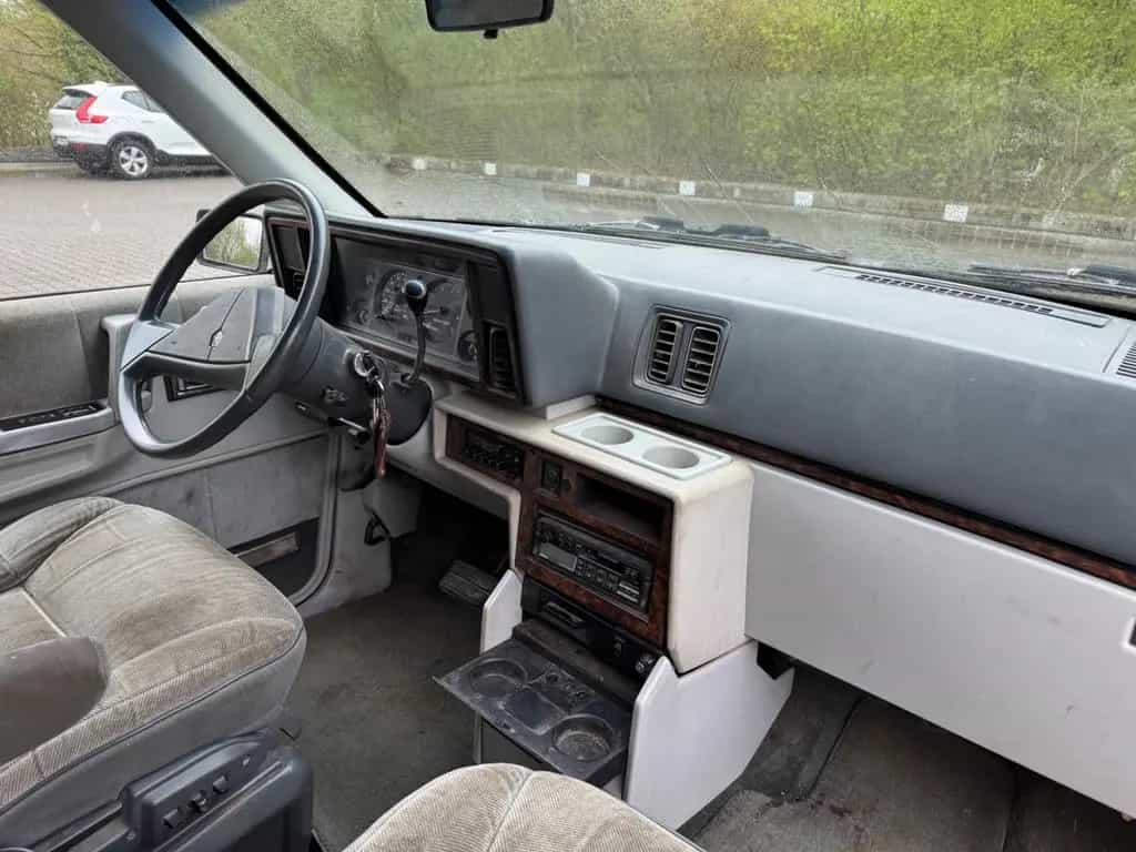 Chrysler Voyager 3.0 SE V6 Automatik/Klima 01/1989-photo-9