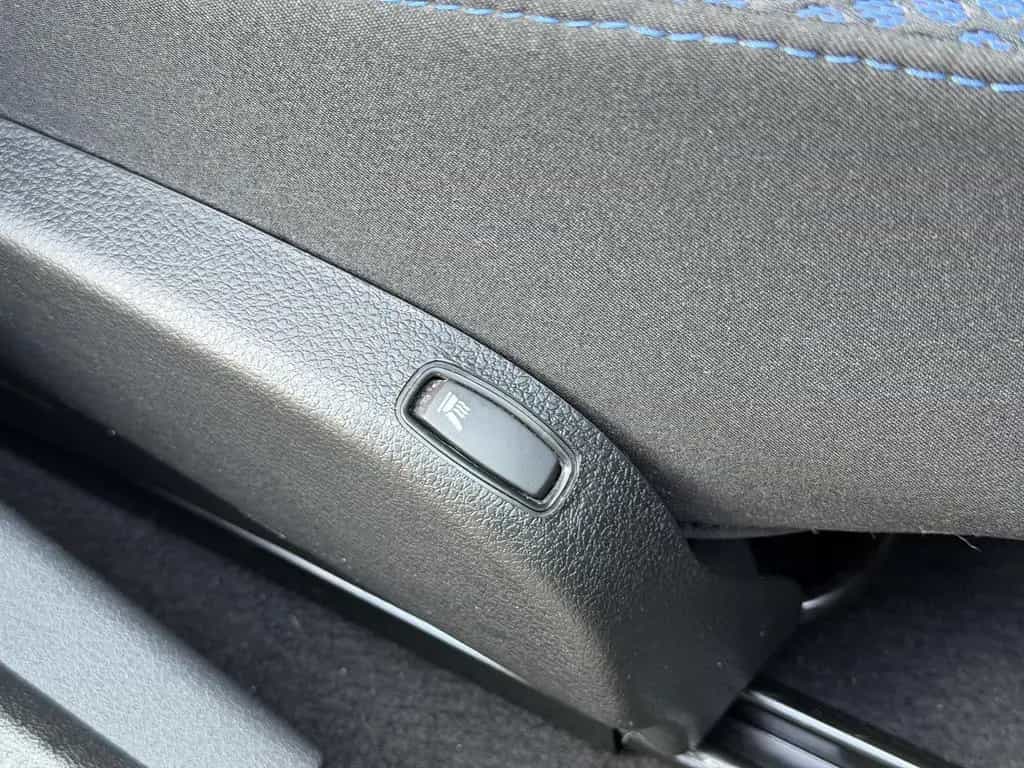 Dacia Dokker Stepway Pro *Navi*Rückfahr Cam*Sitzhzg* 06/2021-photo-16