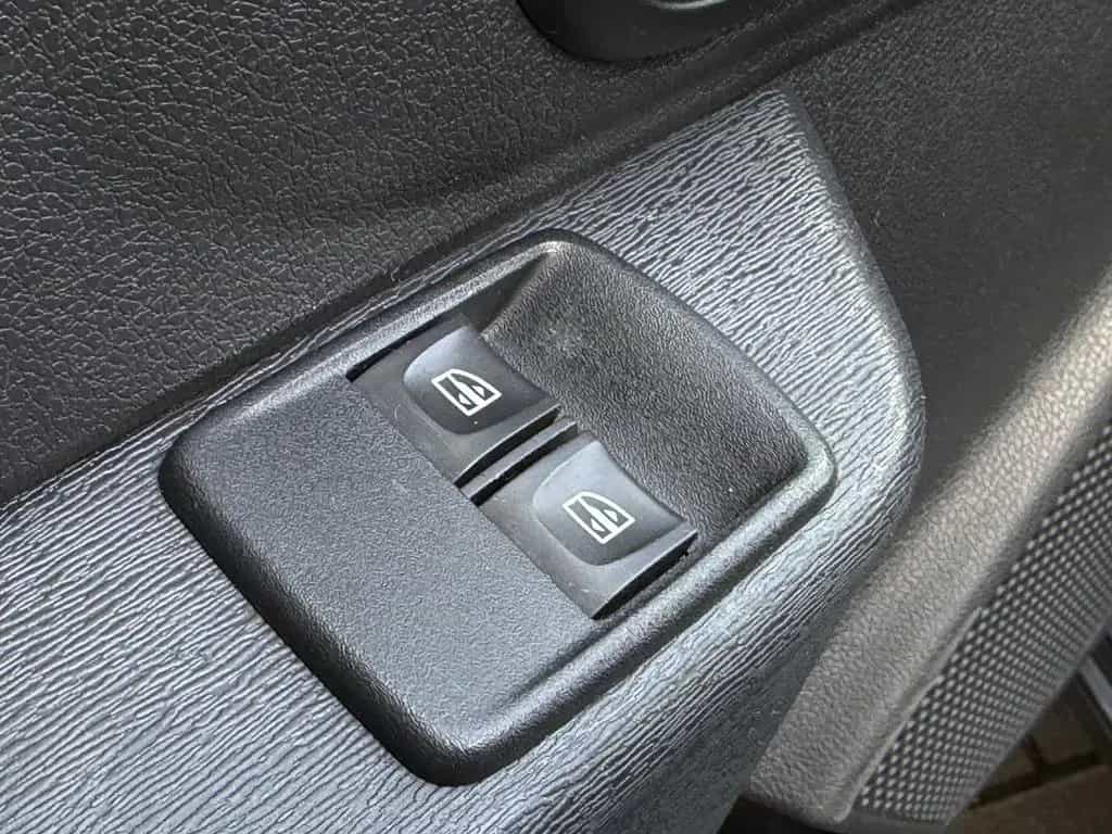 Dacia Dokker Stepway Pro *Navi*Rückfahr Cam*Sitzhzg* 06/2021-photo-18