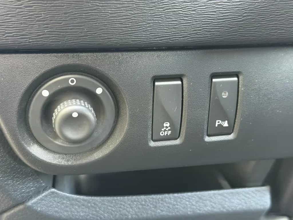 Dacia Dokker Stepway Pro *Navi*Rückfahr Cam*Sitzhzg* 06/2021-photo-19
