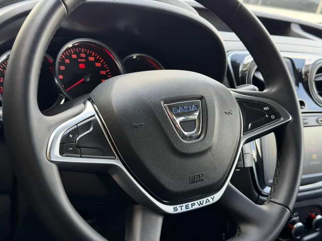 Dacia Dokker Stepway Pro *Navi*Rückfahr Cam*Sitzhzg* 06/2021-photo-22