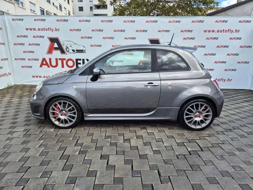 Abarth 500 595 Competizione by TAG Heuer 03/2016-photo-3