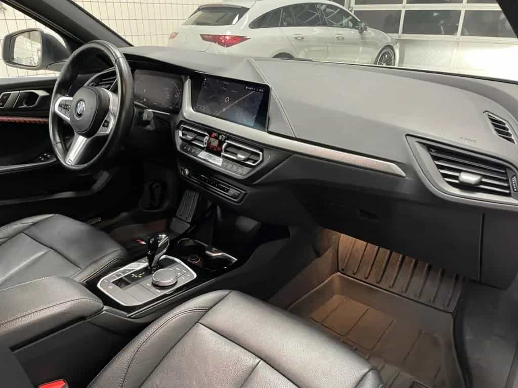 BMW 118 i Luxury Line Fahrassist+AHK+Wide+LED+Navi 01/2022-photo-19