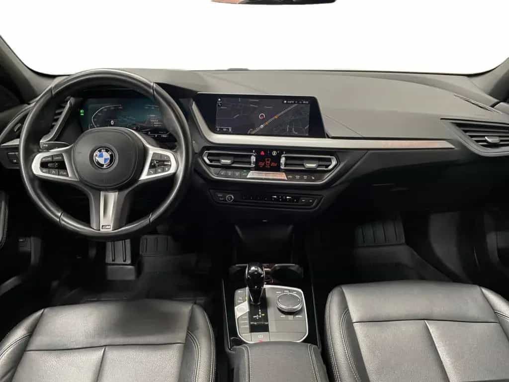 BMW 118 i Luxury Line Fahrassist+AHK+Wide+LED+Navi 01/2022-photo-7