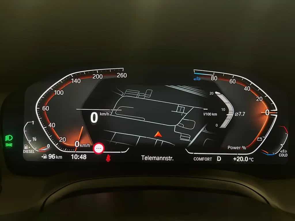 BMW 320 d Advantage Aut/AHK/Sitzheizung/Tempomat 06/2021-photo-16