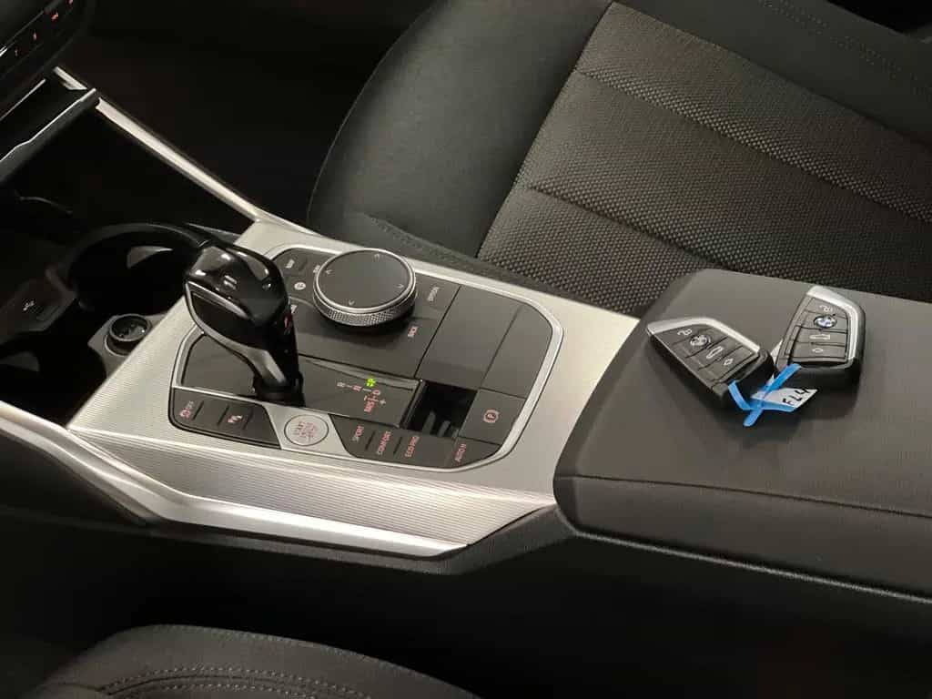 BMW 320 d Advantage Aut/AHK/Sitzheizung/Tempomat 06/2021-photo-18