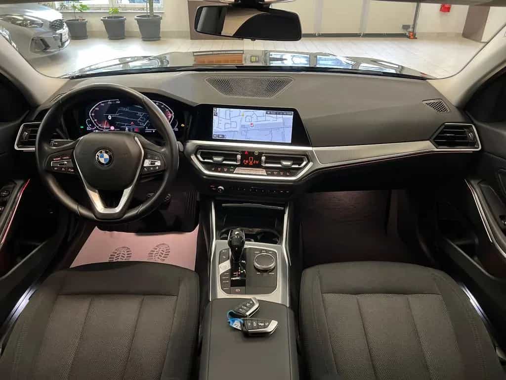 BMW 320 d Advantage Aut/AHK/Sitzheizung/Tempomat 06/2021-photo-2
