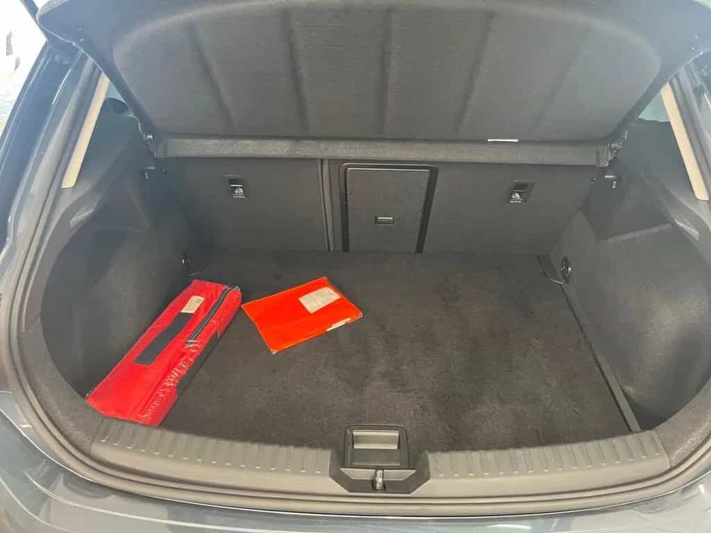 Cupra Leon eTSI DSG+ALU 18+RÜCKFAHRKAMERA+BEATS AUDIO+ 04/2023-photo-14
