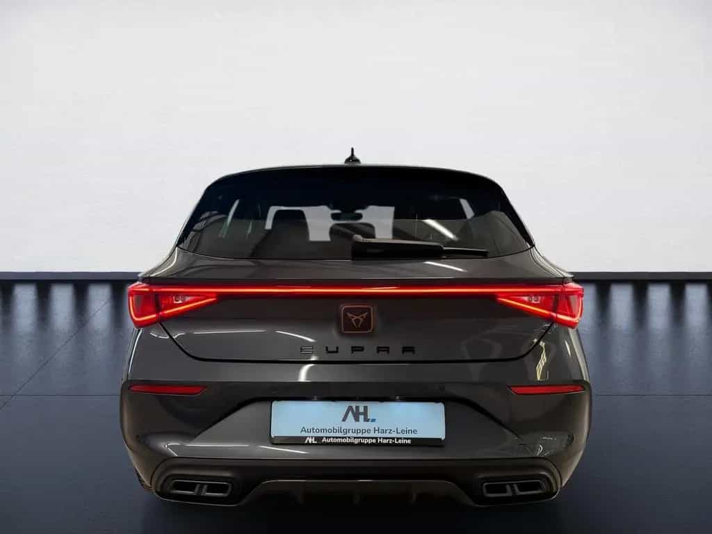 Cupra Leon eTSI DSG+ALU 18+RÜCKFAHRKAMERA+BEATS AUDIO+ 04/2023-photo-4