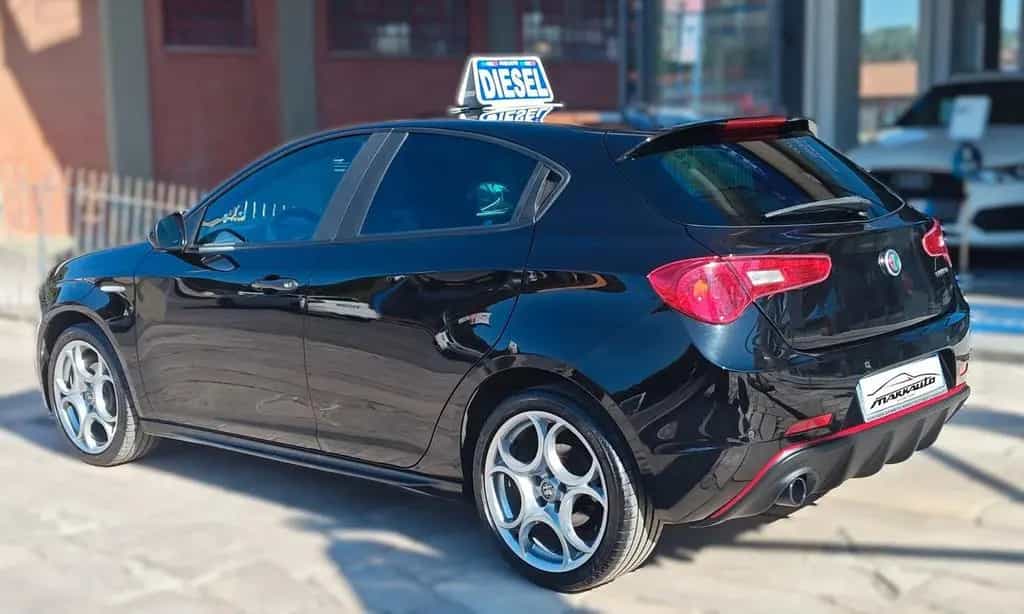 Alfa Romeo Giulietta ALFA ROMEO GIULIETTA 1.6 JTDM 120 CV SPORT CARBO 08/2020-photo-4
