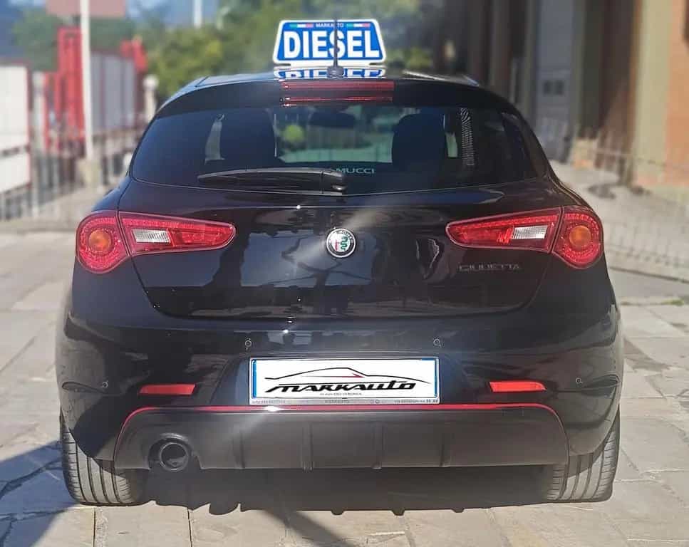 Alfa Romeo Giulietta ALFA ROMEO GIULIETTA 1.6 JTDM 120 CV SPORT CARBO 08/2020-photo-5