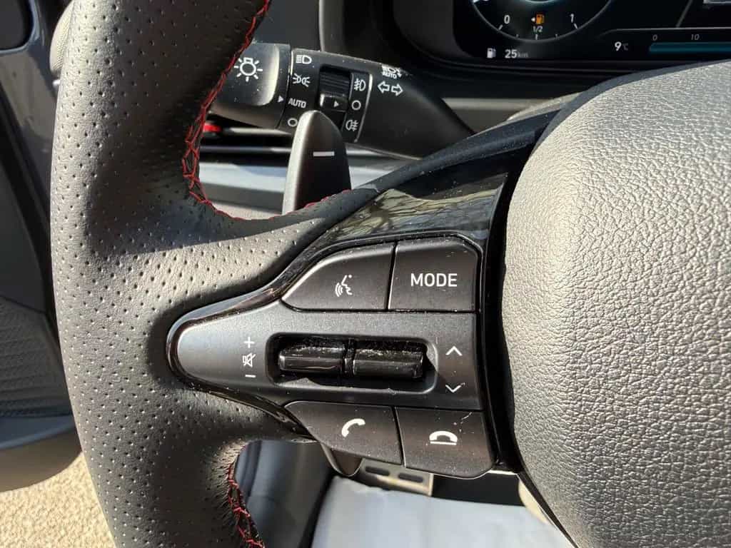 Hyundai i20 N-Line /LED/ALU 17 /NAVI/SCHECKHEFT 01/2023-photo-16