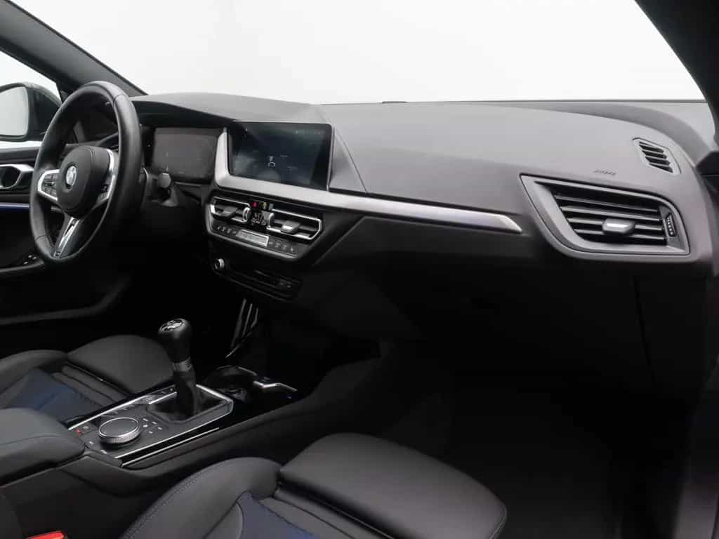 BMW 218 Gran Coupé 218i Gran Coupé MSport DAB Lenkradheizung 18Zoll 12/2022-photo-22