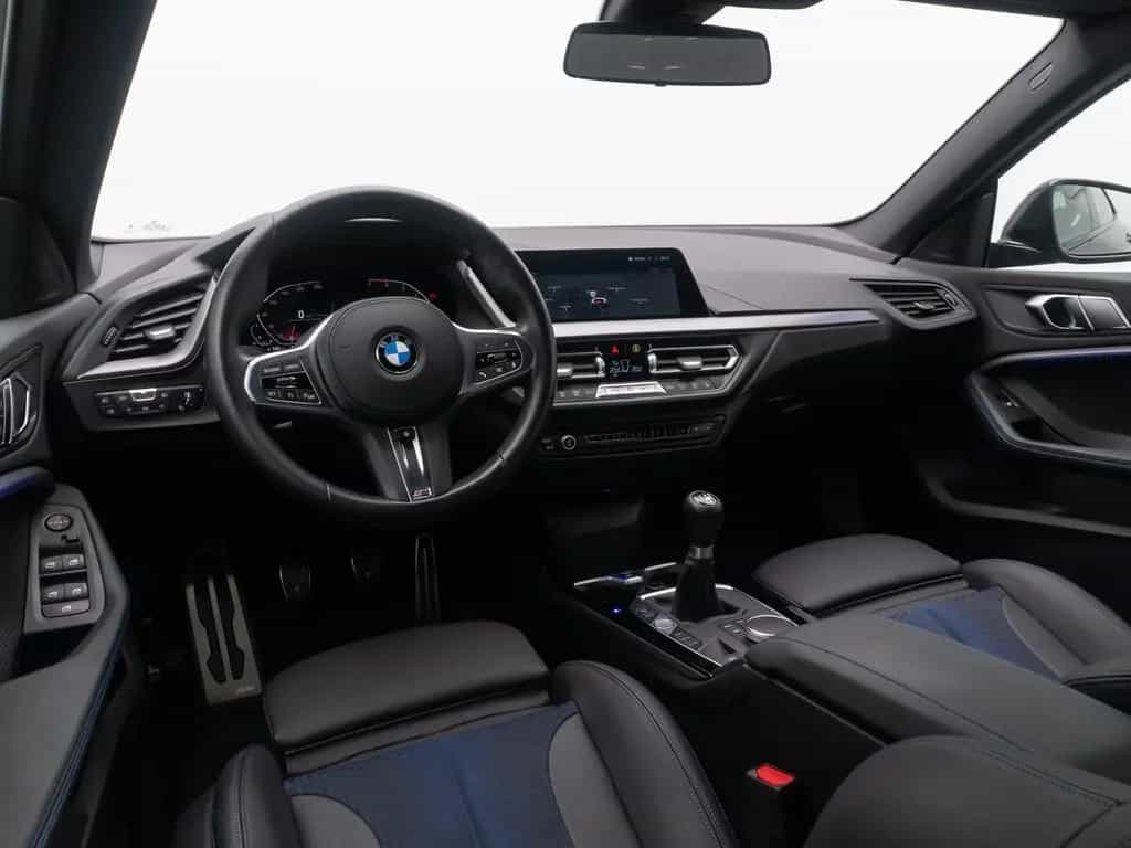 BMW 218 Gran Coupé 218i Gran Coupé MSport DAB Lenkradheizung 18Zoll 12/2022-photo-36