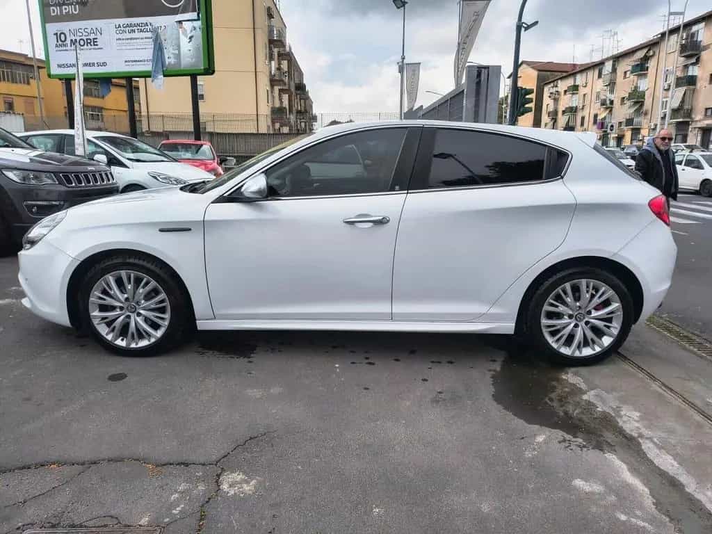 Alfa Romeo Giulietta ALFA ROMEO GIULIETTA 1.6 DIESEL ANNO 2017 05/2017-photo-3