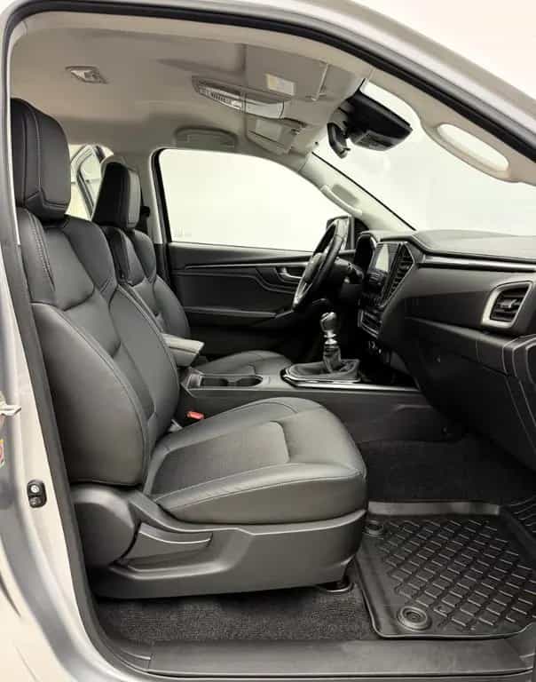 Isuzu D-Max 4x4 °Rollo°AHK°SHZ°PDC°RFK°Garantie° 05/2022-photo-19