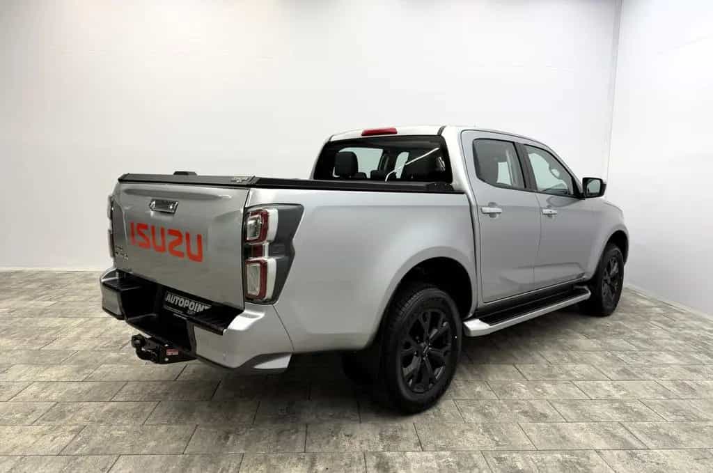 Isuzu D-Max 4x4 °Rollo°AHK°SHZ°PDC°RFK°Garantie° 05/2022-photo-30