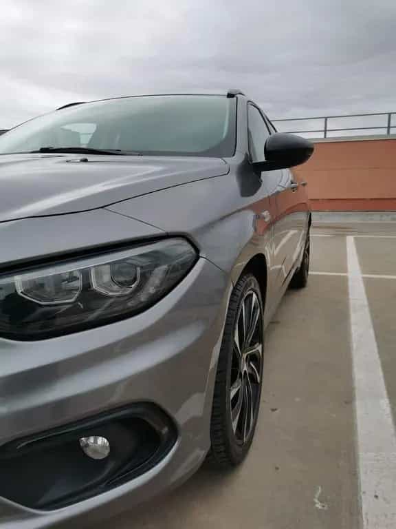 Fiat Tipo 1.6 Mjt S&S SW S-Design 04/2018-photo-2