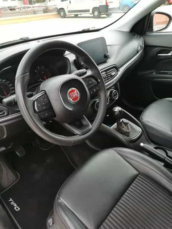 Fiat Tipo 1.6 Mjt S&S SW S-Design 04/2018-photo-5