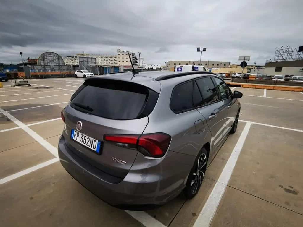 Fiat Tipo 1.6 Mjt S&S SW S-Design 04/2018-photo-8