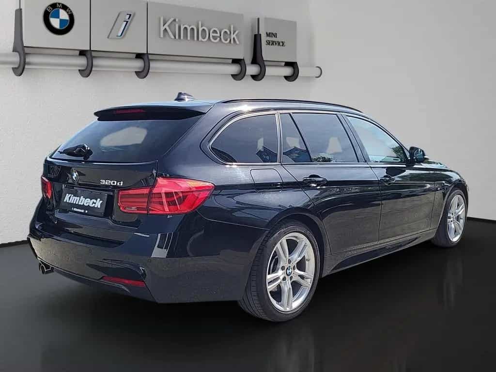 BMW 320 d xDrive Touring M SPORT LED HeadUp HiFi Pano 06/2018-photo-1