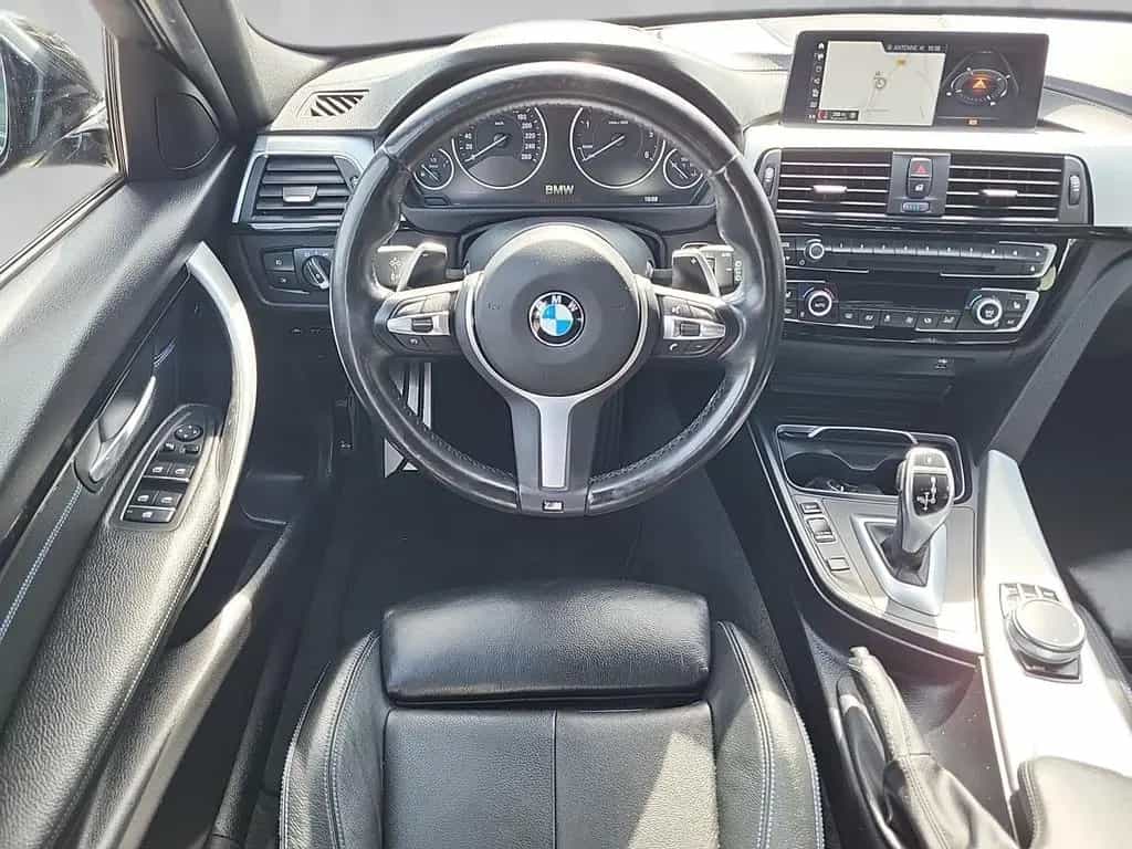 BMW 320 d xDrive Touring M SPORT LED HeadUp HiFi Pano 06/2018-photo-5