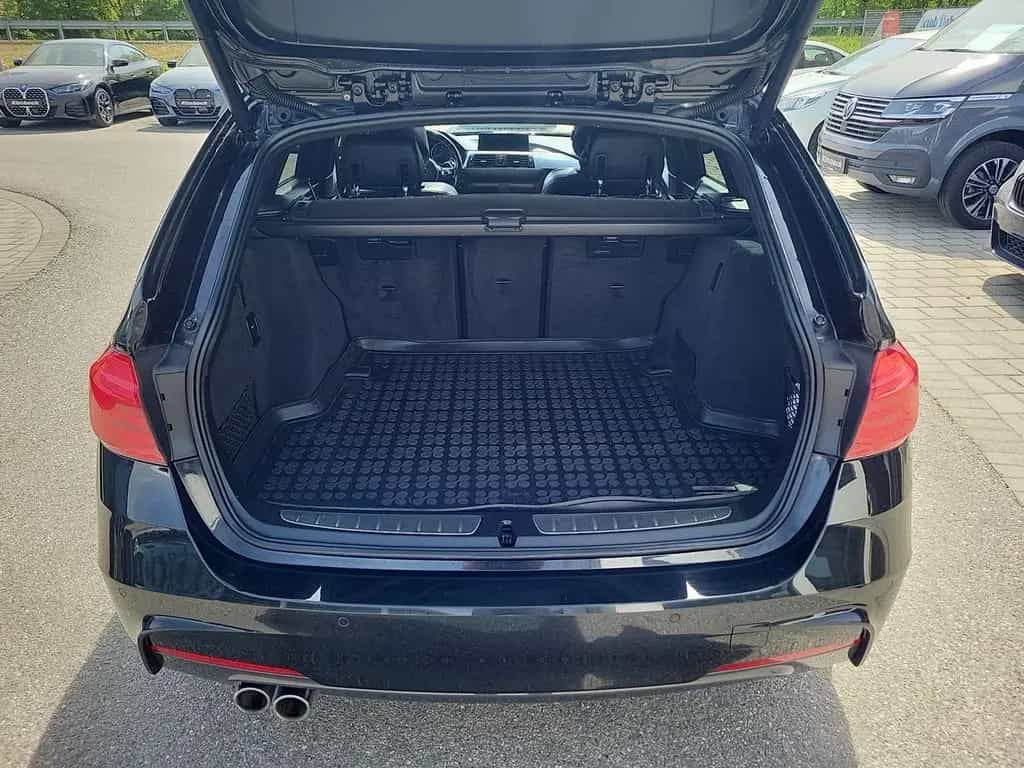 BMW 320 d xDrive Touring M SPORT LED HeadUp HiFi Pano 06/2018-photo-8