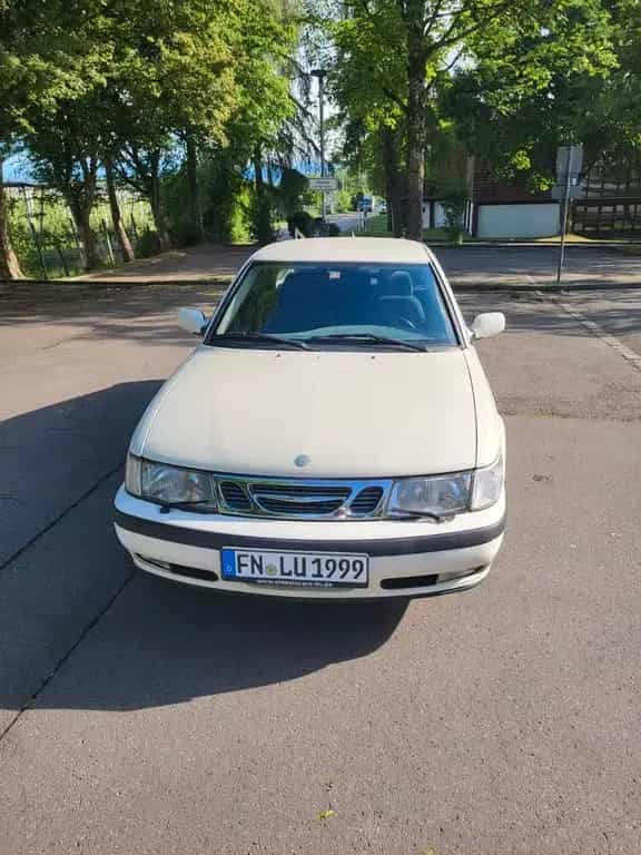 Saab 9-3 2.0t Turbo   "orig. 152' km + Tüv neu" 03/2002-photo-1