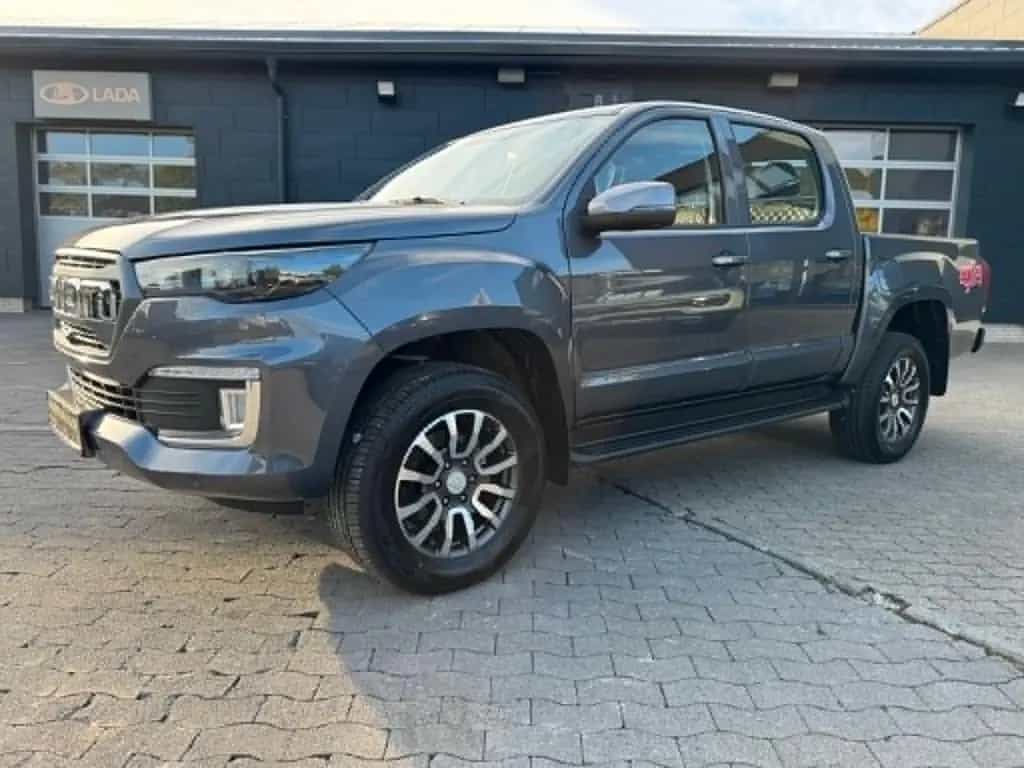 Foton 3 2.0 l 119kW 8 AT 4x4 + 360° Kamera null-photo-17