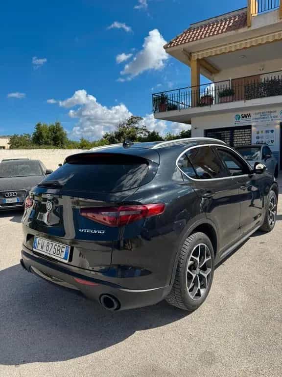 Alfa Romeo Stelvio 2.2 Turbodiesel 190 CV AT8 Q4 03/2019-photo-4
