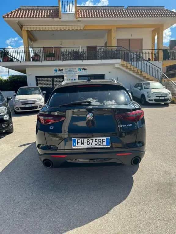 Alfa Romeo Stelvio 2.2 Turbodiesel 190 CV AT8 Q4 03/2019-photo-5