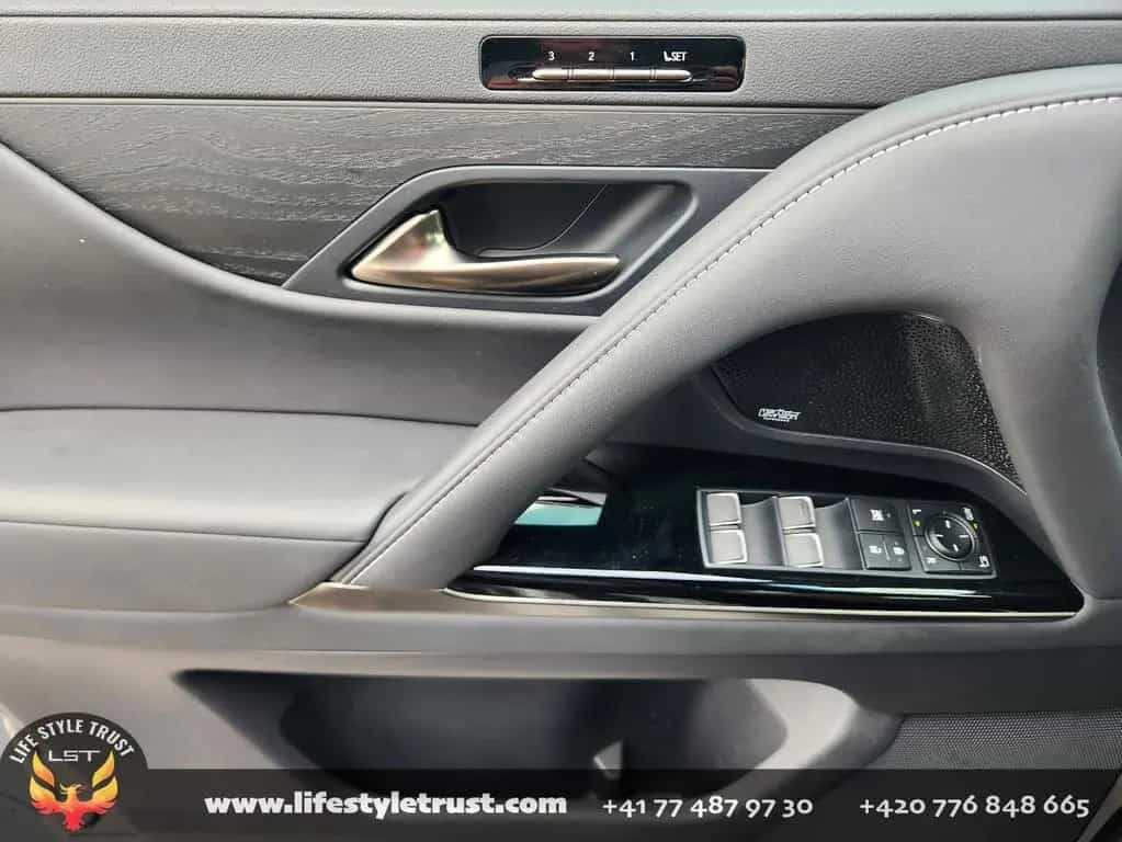 Lexus LX 600 Premium AWD -2023- € 83.900 T1 EXPORT 05/2023-photo-15