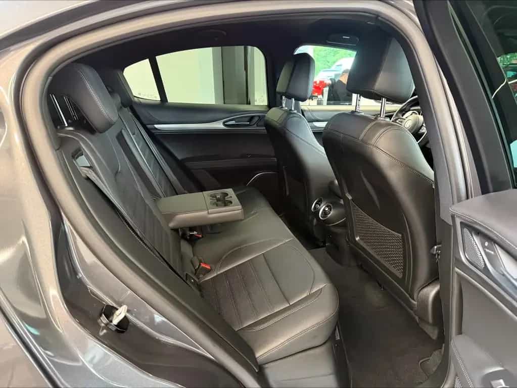Alfa Romeo Stelvio Veloce Q4*LEDER*BI-XENON*SCHECKHEFT*AHK* 07/2022-photo-14