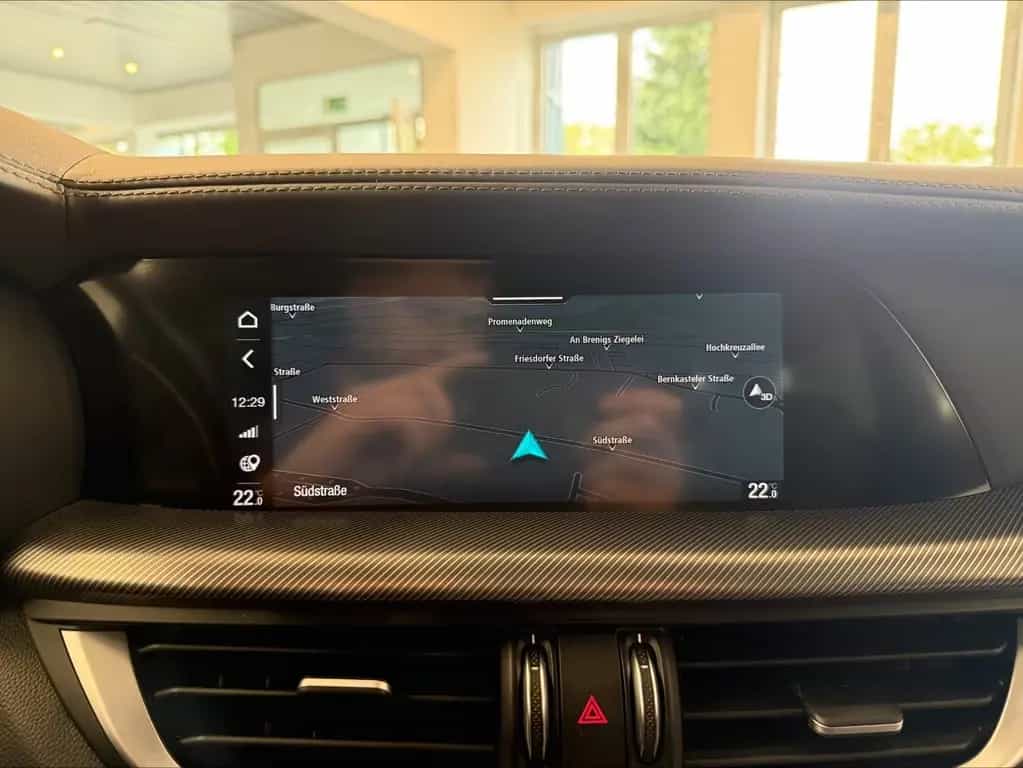 Alfa Romeo Stelvio Veloce Q4*LEDER*BI-XENON*SCHECKHEFT*AHK* 07/2022-photo-19