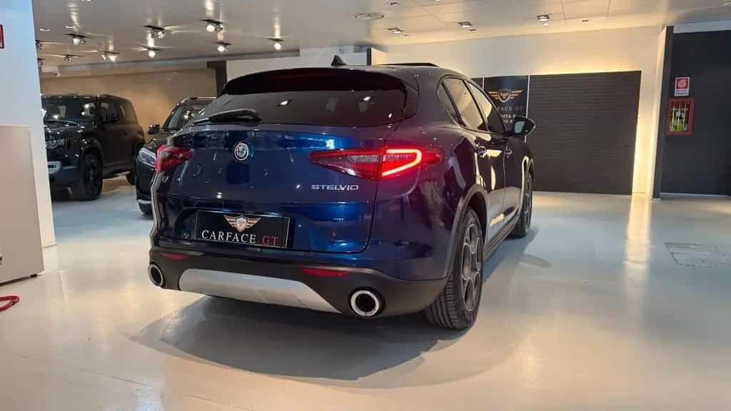Alfa Romeo Stelvio ALFA ROMEO STELVIO 2.2 TD 210CV AT8 Q4 - 2019 12/2019-photo-3
