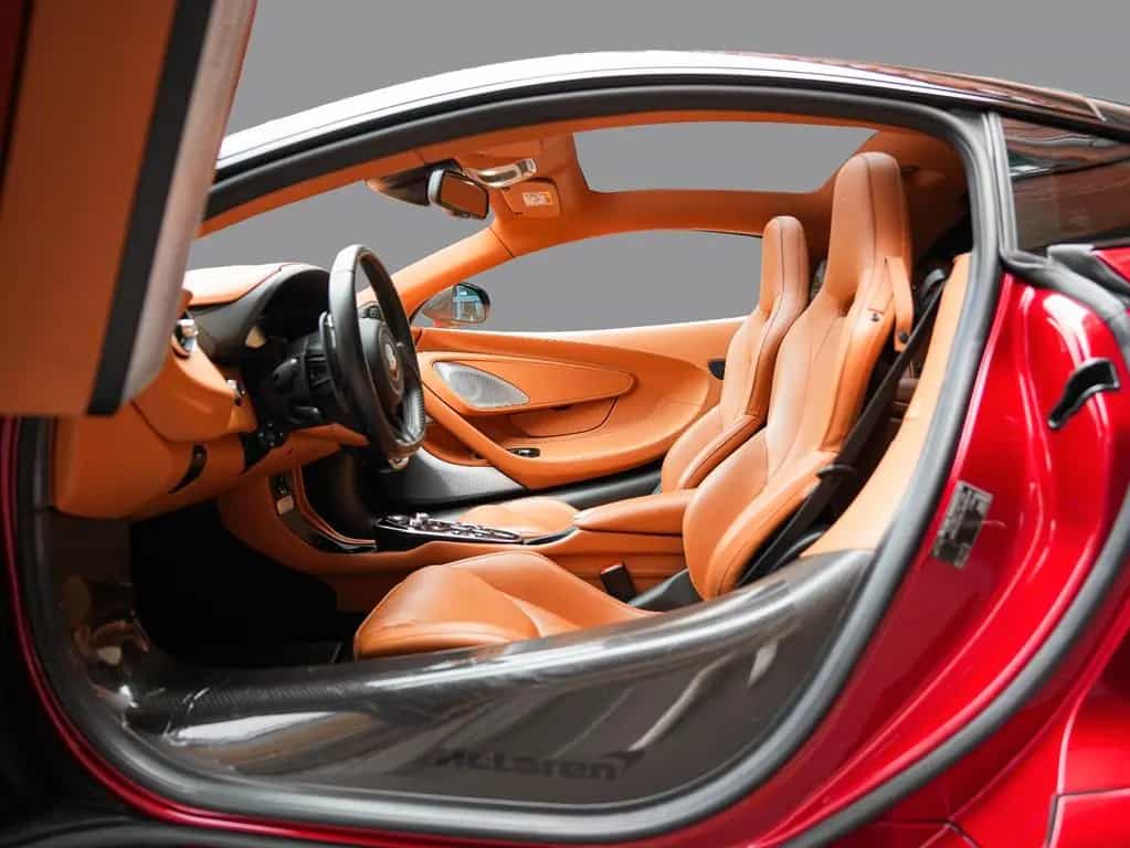 McLaren GT | MSO Carbon Pack | Bowers&Wilkins 10/2019-photo-21