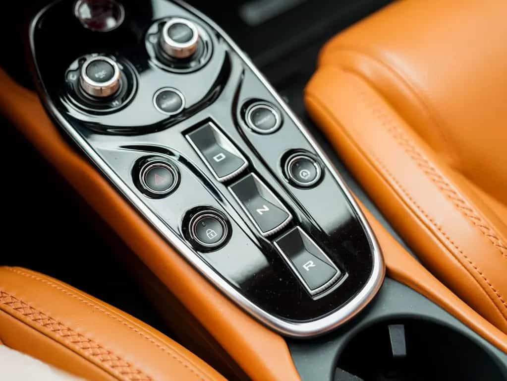 McLaren GT | MSO Carbon Pack | Bowers&Wilkins 10/2019-photo-32