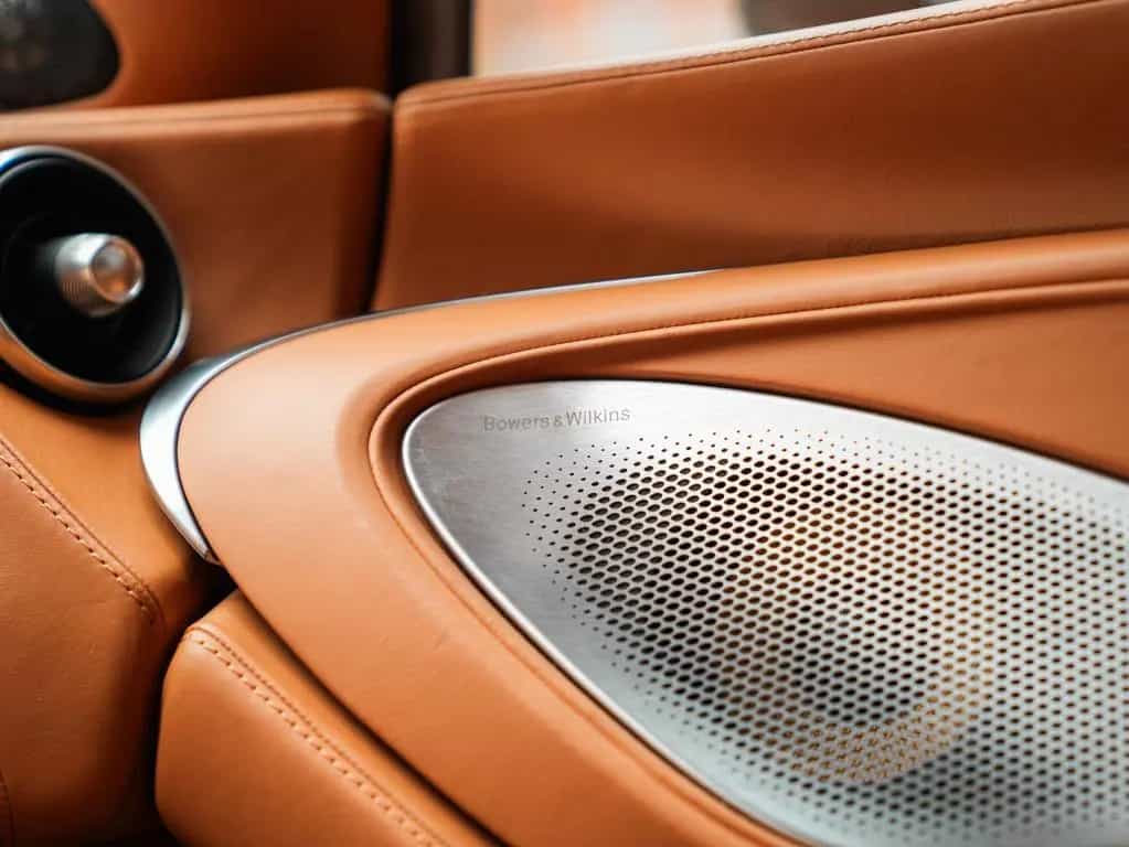 McLaren GT | MSO Carbon Pack | Bowers&Wilkins 10/2019-photo-33