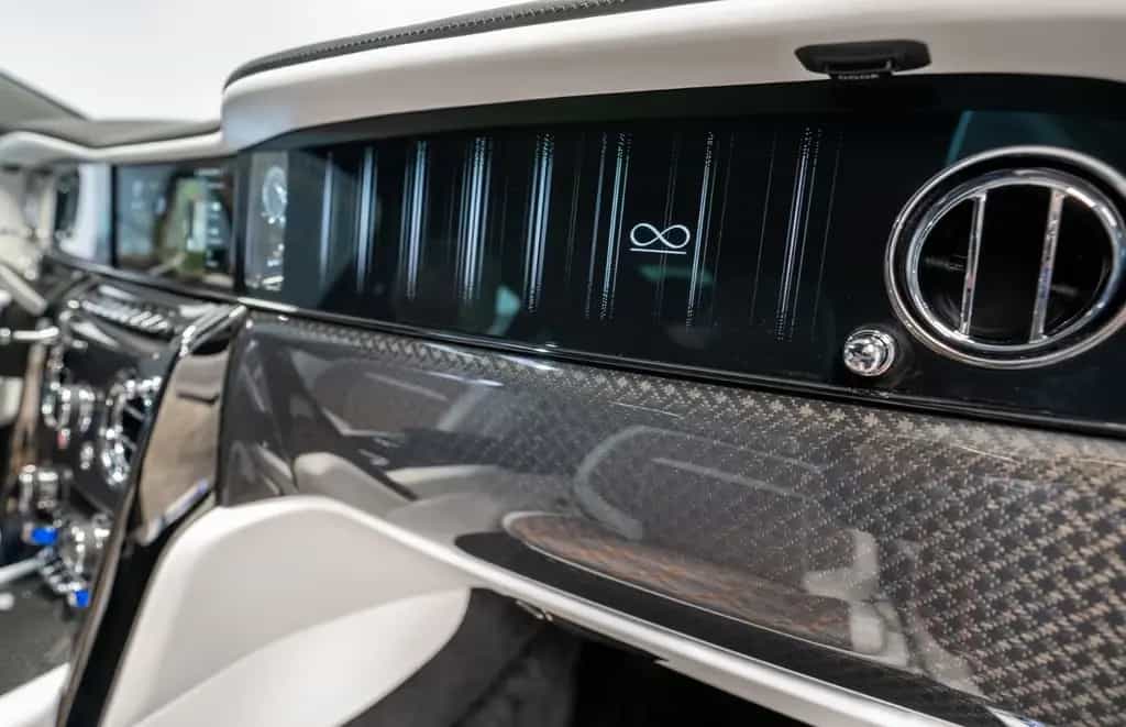 Rolls-Royce Cullinan II Black Badge 2026°Bespoke°Shoot. Star null-photo-12