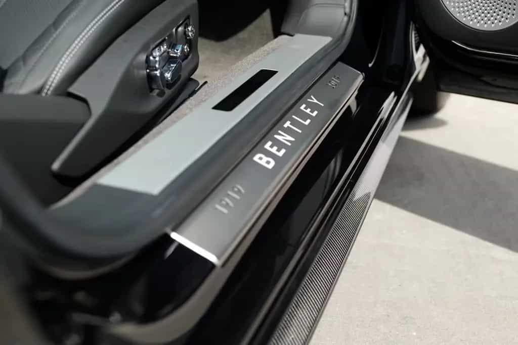Bentley Continental GT °Edition 100 BLACKLINE° 03/2019-photo-9
