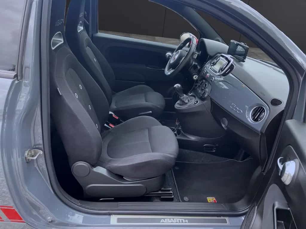 Abarth 500 595 Klimaanlage~MFL~8-Fach bereift ALU~TOP 07/2019-photo-18