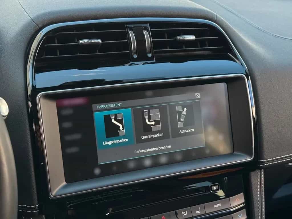 Jaguar F-Pace 25t Aut. AWD R-Sport KAM.|Meridian|Leder 10/2020-photo-12