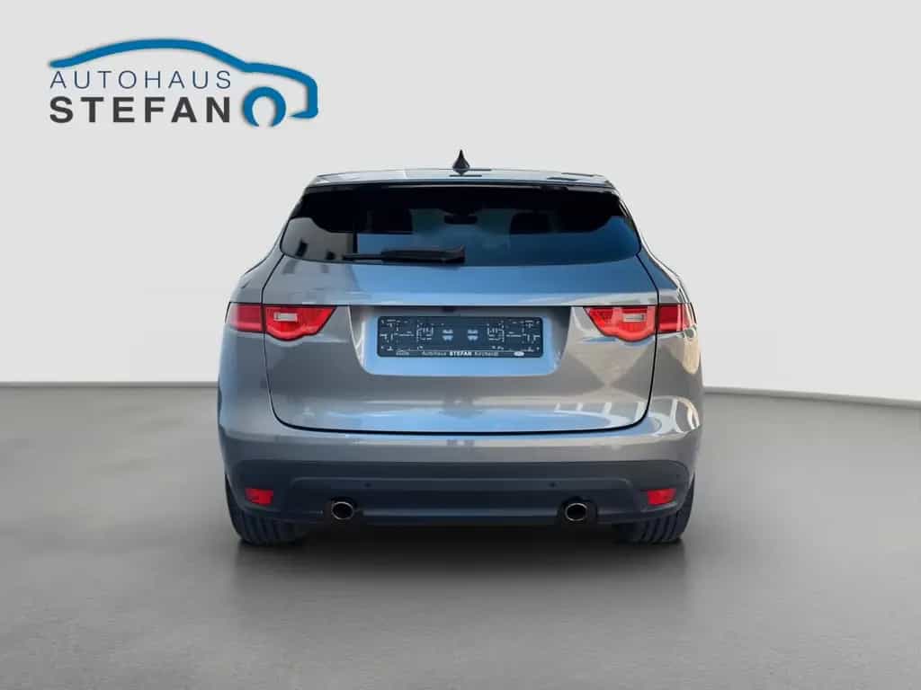 Jaguar F-Pace 25t Aut. AWD R-Sport KAM.|Meridian|Leder 10/2020-photo-5